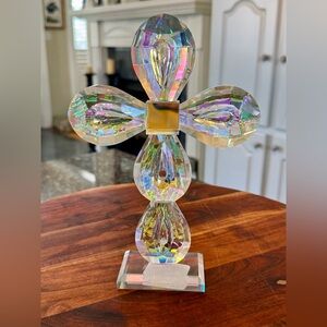Oleg Cassini crystal cross figurine Face Iridescent Rainbow Religious Christian